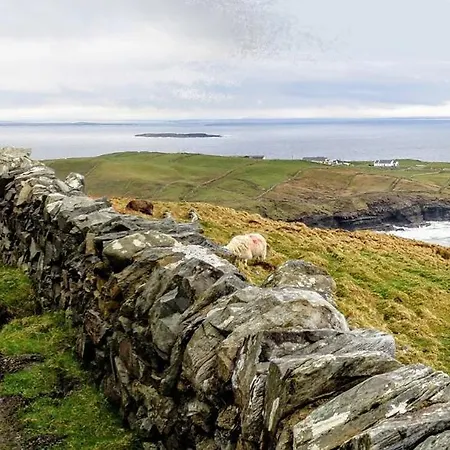 Teach Na Mara Kilcar Donegal